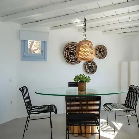 Isabella - Psarou * Psarou (Mykonos)