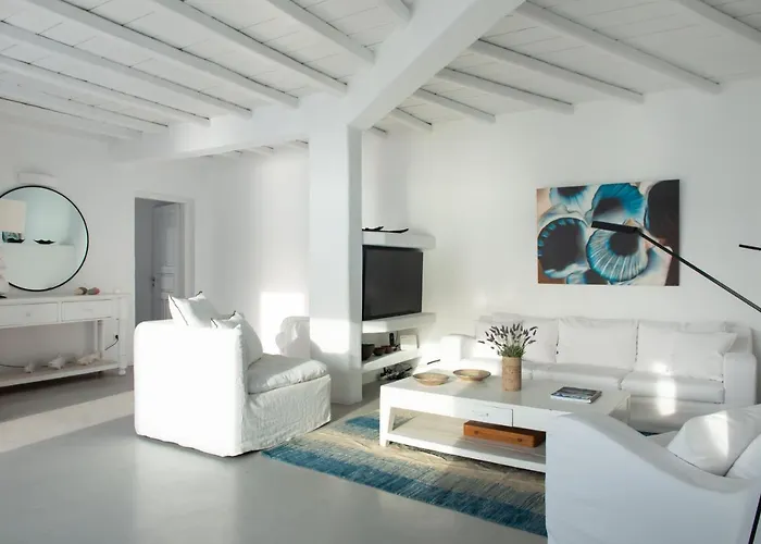 Isabella - Psarou * Psarou (Mykonos)